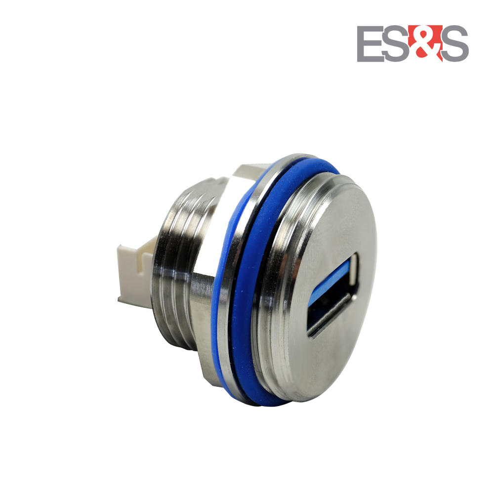 IP67 USB 3.0 type A full metal socket with pin tray